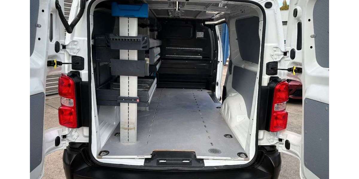 Opel Vivaro 62.125 km 17.900 € Sindelfingen 71065