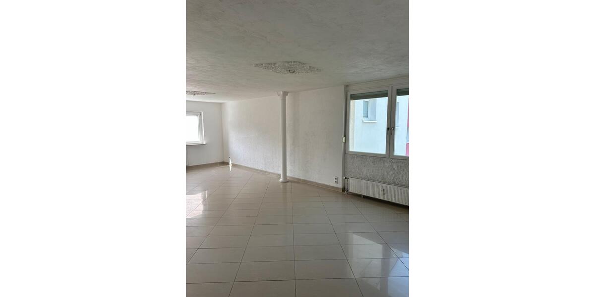 Etagenwohnung Gärtringen - 3 Zimmer, 84 m&sup2;, 300.000&euro; | Angebot:26898423