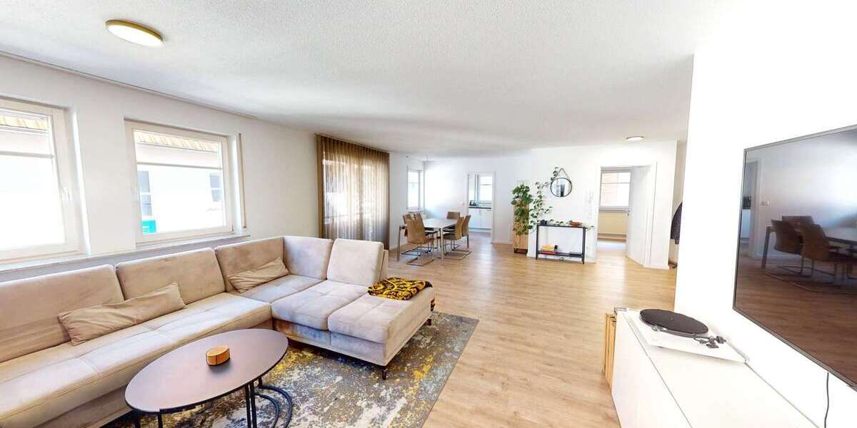 Etagenwohnung Kirchheim unter Teck - 3.5 Zimmer, 87 m&sup2;, 995&euro; | Angebot:27009052