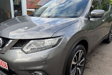 Nissan X-Trail 90.037 km 13.200 € Sachsenheim 74343