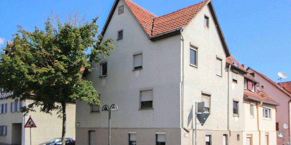 Doppelhaushälfte Stuttgart Weilimdorf - 7 Zimmer, 170 m&sup2;, 449.000&euro; | Angebot:26080889