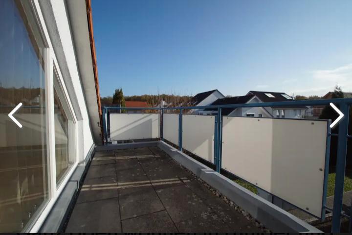 Dachgeschoßwohnung Großbettlingen - 2.5 Zimmer, 50 m&sup2;, 199.000&euro; | Angebot:26285487