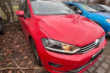 VW Golf Sportsvan 103.000 km 9.999 &euro; Ditzingen 71254