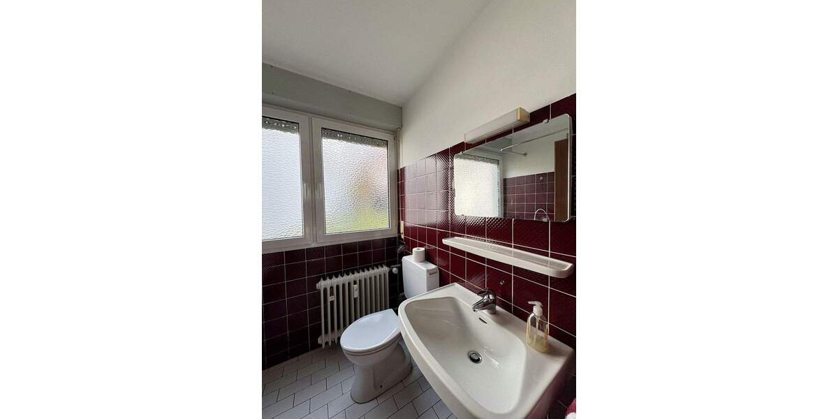Mehrfamilienhaus, Wohnhaus Leonberg Gebersheim - 7 Zimmer, 173 m&sup2;, 579.000&euro; | Angebot:25704346