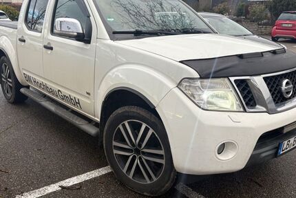 Nissan Navara 232.000 km 10.500 &euro; Vaihingen an der Enz 71665