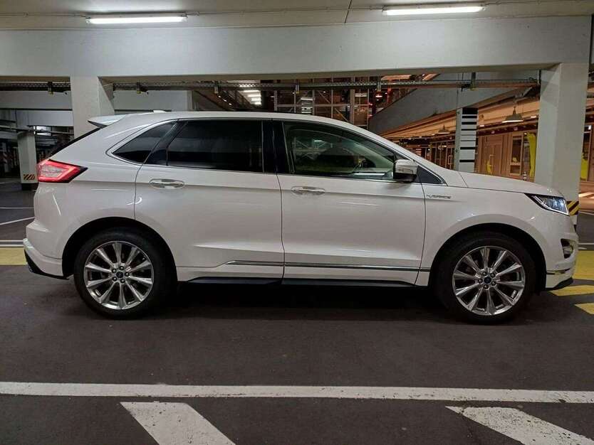 Ford Edge 125.000 km 19.990 € Esslingen am Neckar 73733