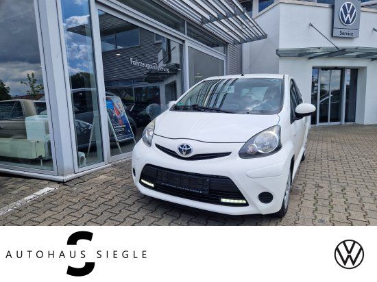 Aygo (X)