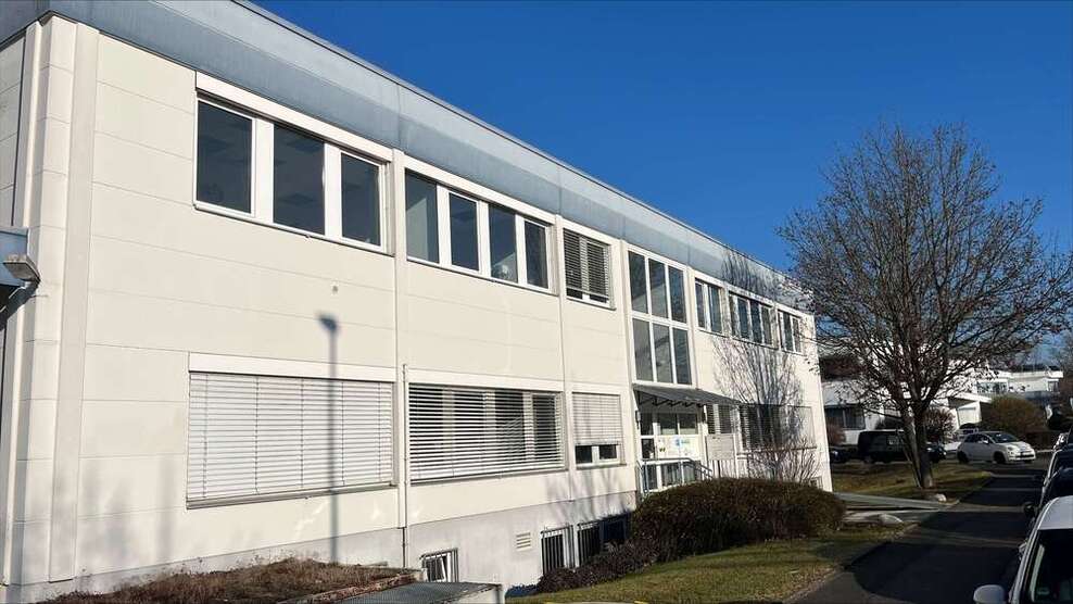Halle in Frickenhausen 3.200.000 € 1610 m² zimmer
