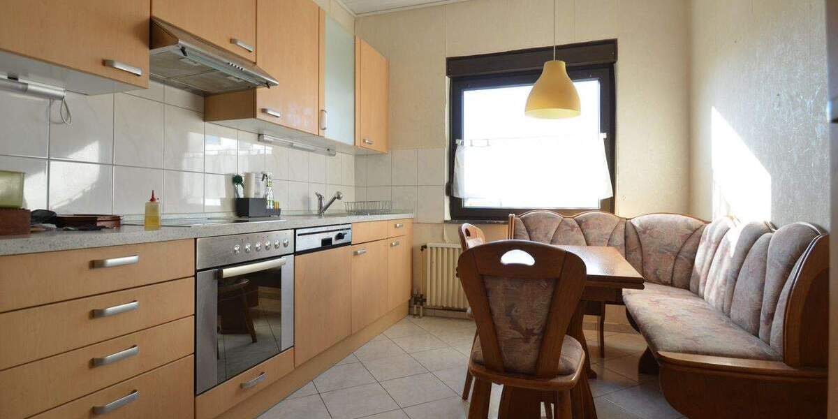 Mehrfamilienhaus, Wohnhaus Rutesheim - 7 Zimmer, 178 m&sup2;, 590.000&euro; | Angebot:25704324