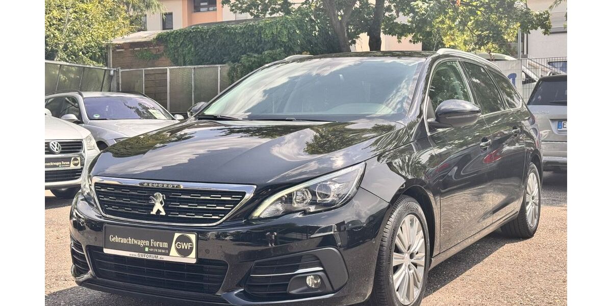 Peugeot 308 84.112 km 12.990 &euro; Stuttgart 70437