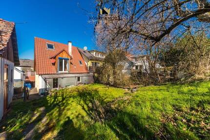 NEU: PROVISIONSFREI! Sehr schöne Doppelhaushälfte mit großem Garten und Garage - sofort bezugsfrei!! 5 zimmer