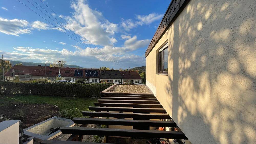 Mehrfamilienhaus, Wohnhaus Weil der Stadt - 6 Zimmer, 132 m&sup2;, 2.300&euro; | Angebot:25690065