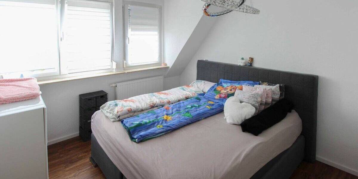 Etagenwohnung Stuttgart Feuerbach - 3 Zimmer, 89 m&sup2;, 299.000&euro; | Angebot:26807265