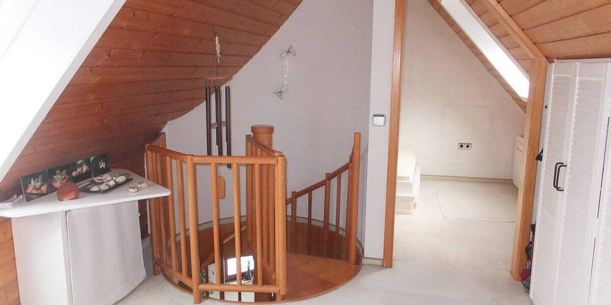 Etagenwohnung Freiberg am Neckar Heutingsheim - 2 Zimmer, 63 m&sup2;, 269.000&euro; | Angebot:26593487