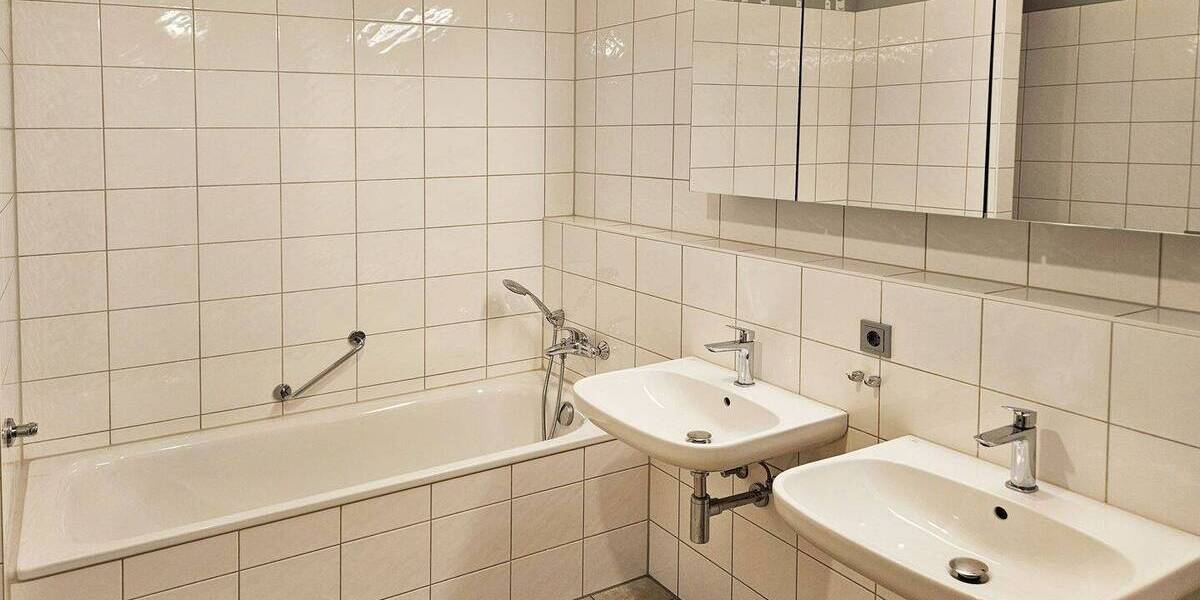 Einfamilienhaus Holzgerlingen - 4 Zimmer, 142 m&sup2;, 1.770&euro; | Angebot:23625846