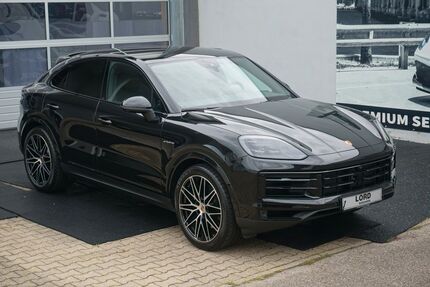 Porsche Cayenne 12.900 km 106.999 € Stuttgart 70499