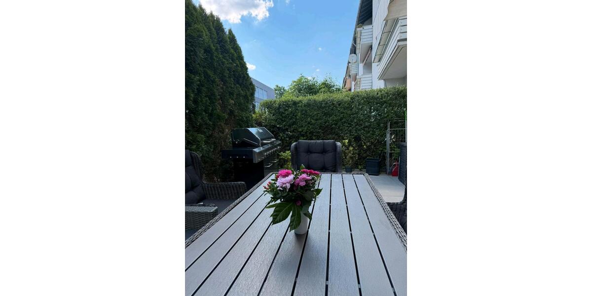 Erdgeschoßwohnung Stuttgart Luginsland - 3 Zimmer, 60 m&sup2;, 309.000&euro; | Angebot:26639907