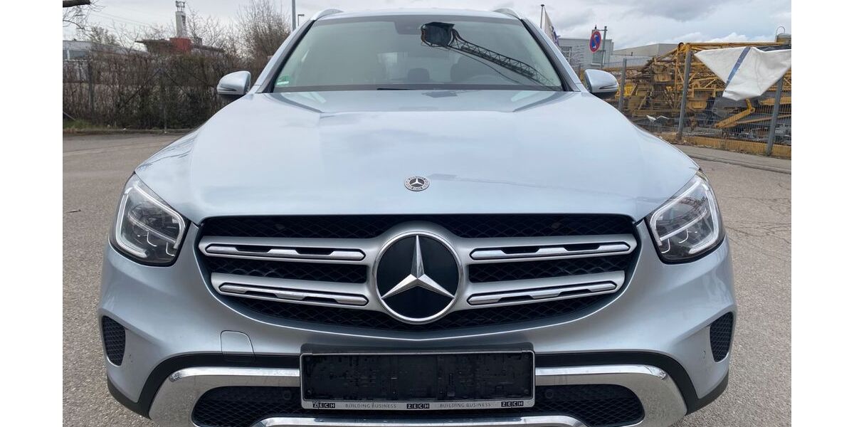 Mercedes-Benz GLC 220 74.000 km 32.999 &euro; Möglingen(Ludwigsburg) 71696