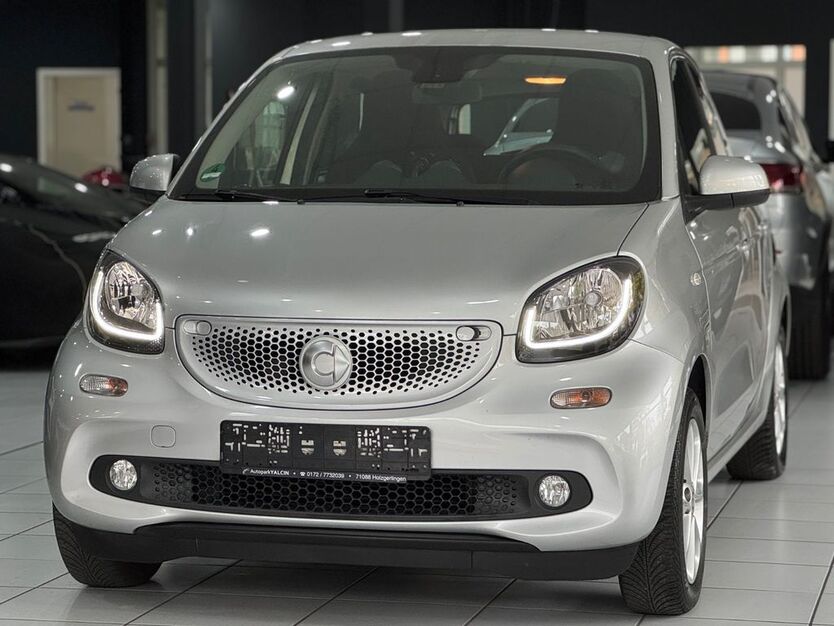 Smart ForFour 111.053 km 9.950 € Weil im Schönbuch 71093