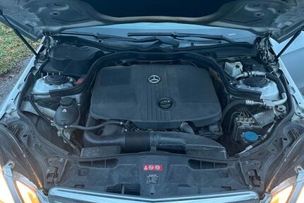 Mercedes-Benz E 220 303.000 km 5.350 &euro; Ingersheim 74379