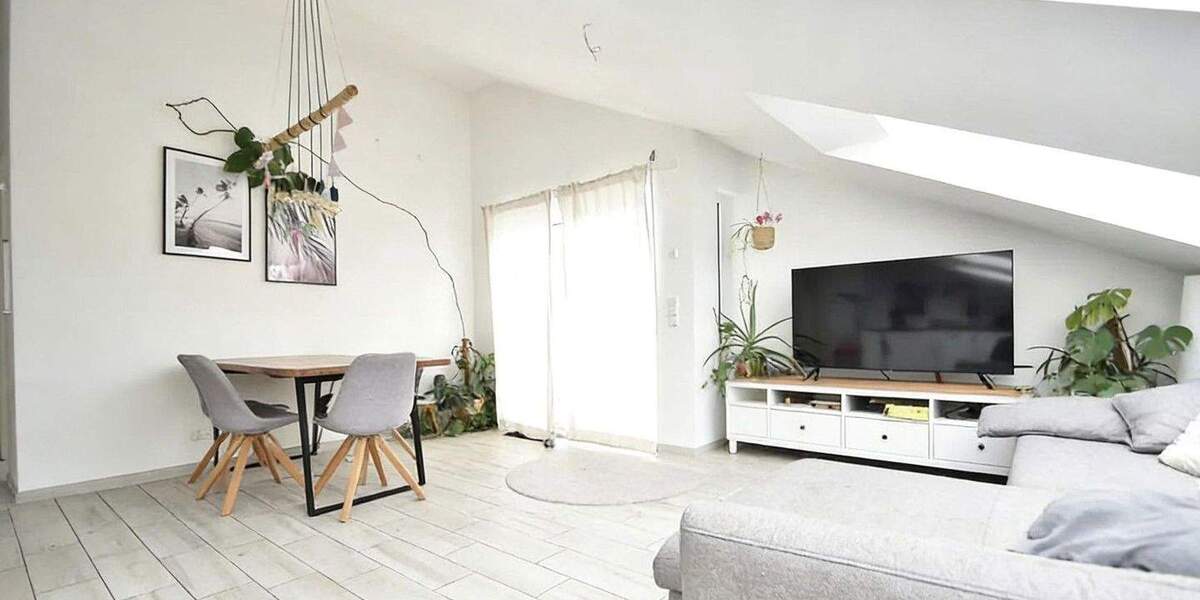 Etagenwohnung Stuttgart-Plieningen Plieningen - 4 Zimmer, 71 m&sup2;, 1.450&euro; | Angebot:25657414