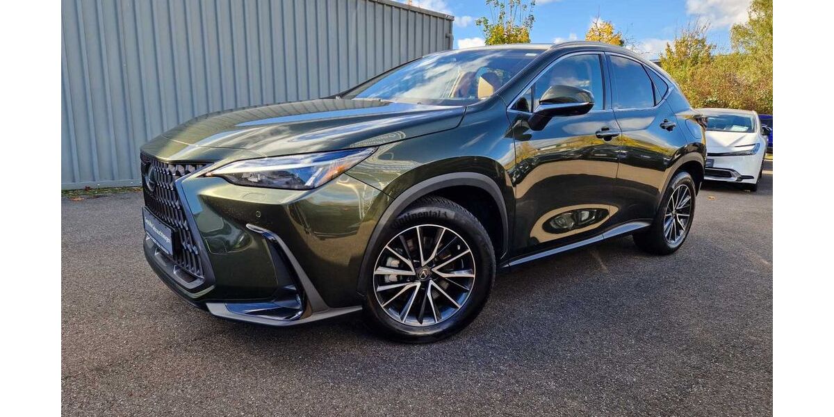 Lexus NX 450h 37.946 km 50.990 &euro; Nürtingen 72622