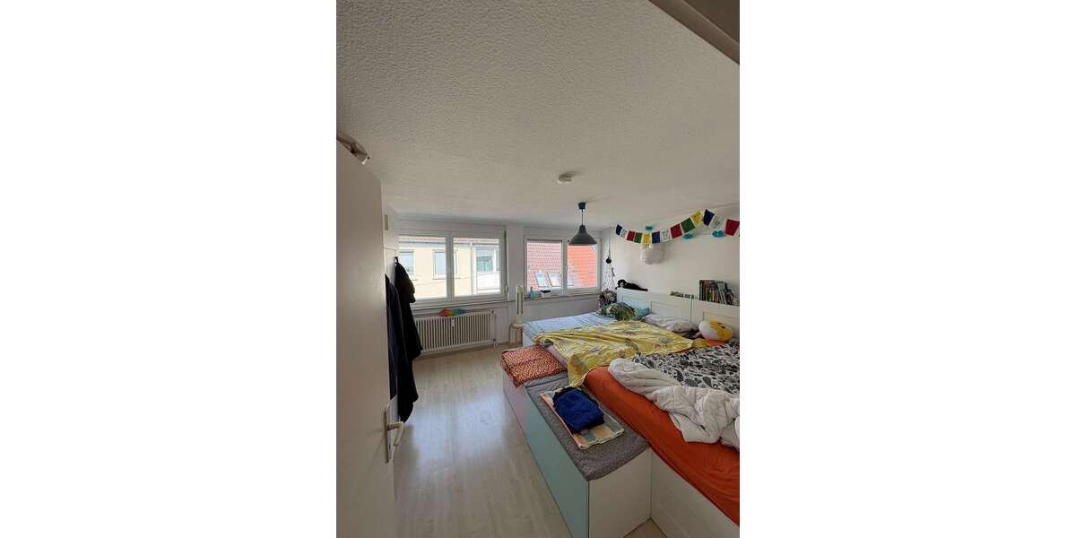 Etagenwohnung Nürtingen Oberensingen - 3 Zimmer, 120 m&sup2;, 1.100&euro; | Angebot:27320211