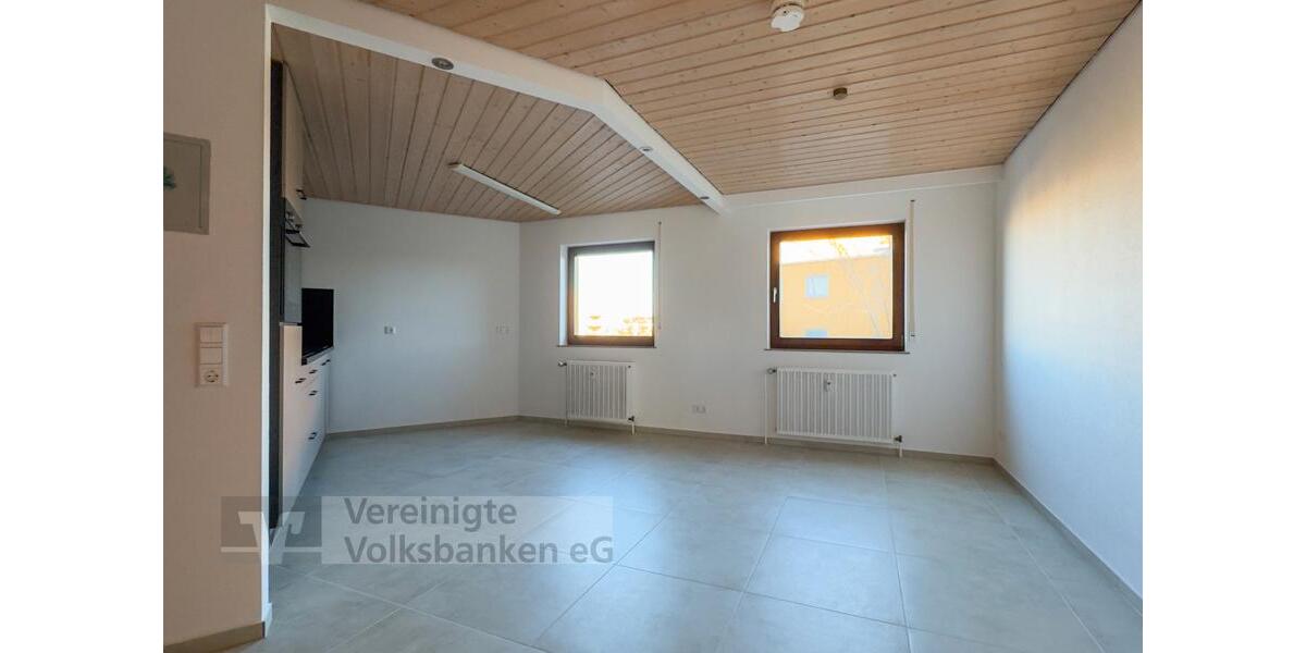 Etagenwohnung Böblingen Dagersheim - 3 Zimmer, 80 m&sup2;, 1.150&euro; | Angebot:25053760