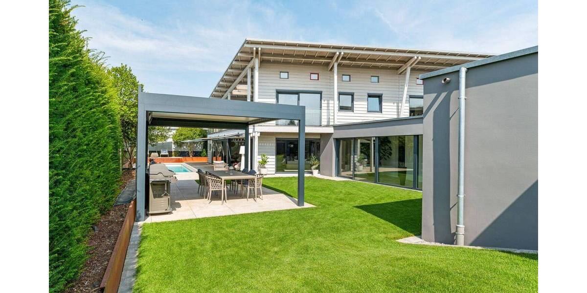 Gewerbeobjekt Ammerbuch Entringen - 9 Zimmer, 580 m&sup2;, 2.750.000&euro; | Angebot:22433847