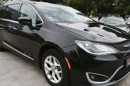 Chrysler Pacifica 123.370 km 11.999 &euro; Fellbach 70736