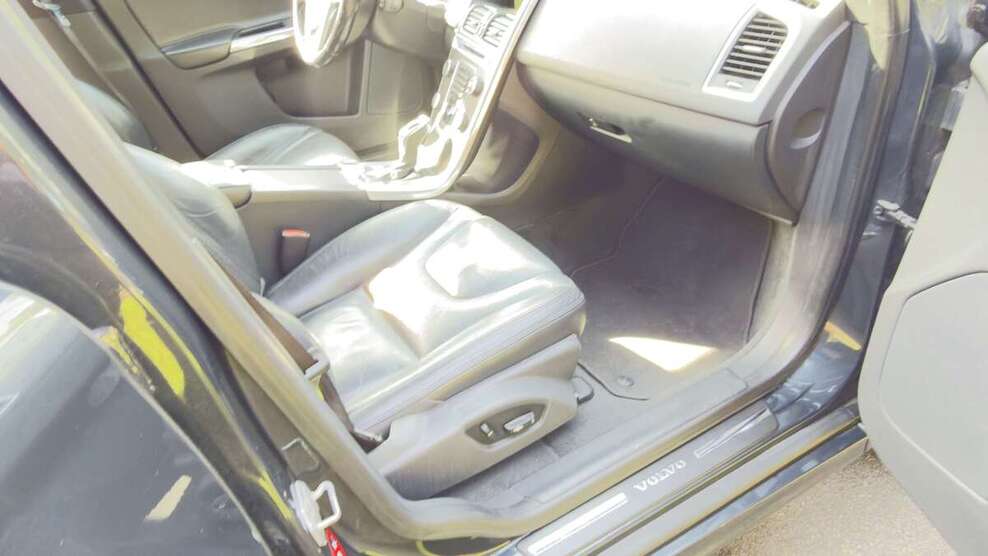 Volvo XC60 280.071 km 11.000 € Möglingen 71696