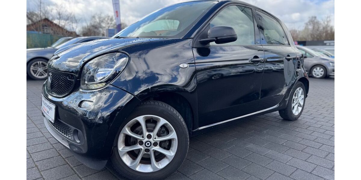 Smart ForFour 122.934 km 7.900 &euro; Tübingen 72072