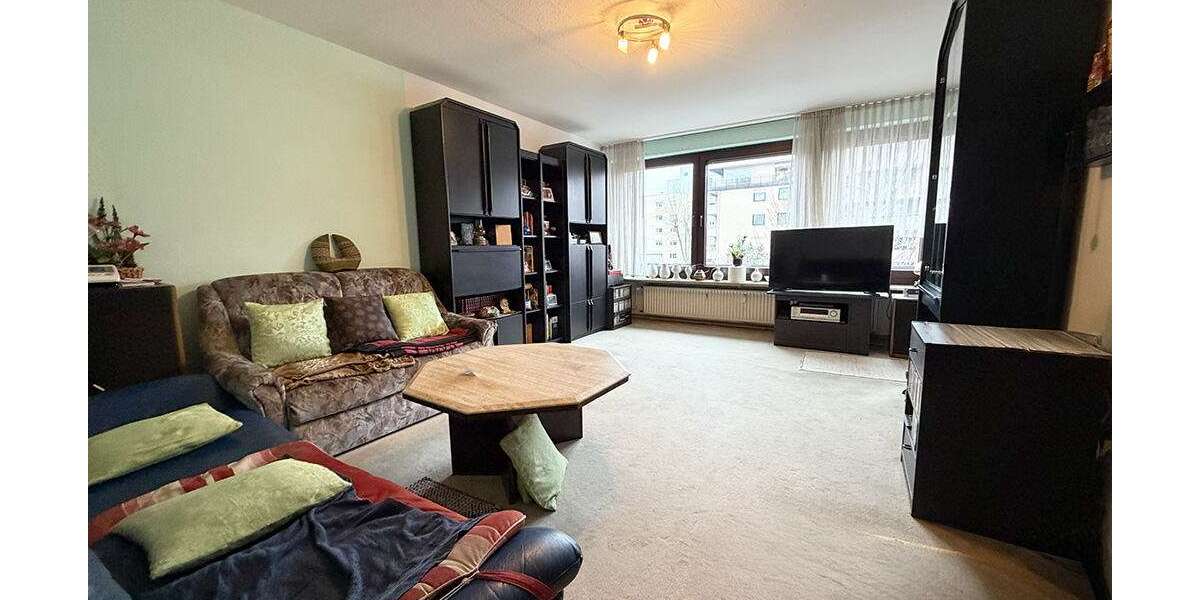 Etagenwohnung Ludwigsburg Hoheneck - 2 Zimmer, 64 m&sup2;, 185.000&euro; | Angebot:25793072