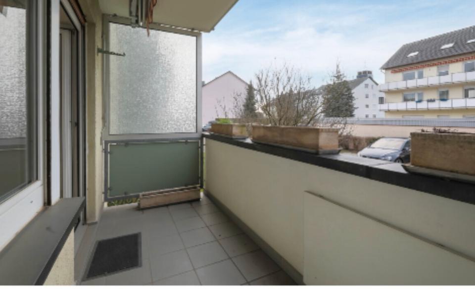 Hochparterre Böblingen - 2 Zimmer, 86 m&sup2;, 1.150&euro; | Angebot:26699172
