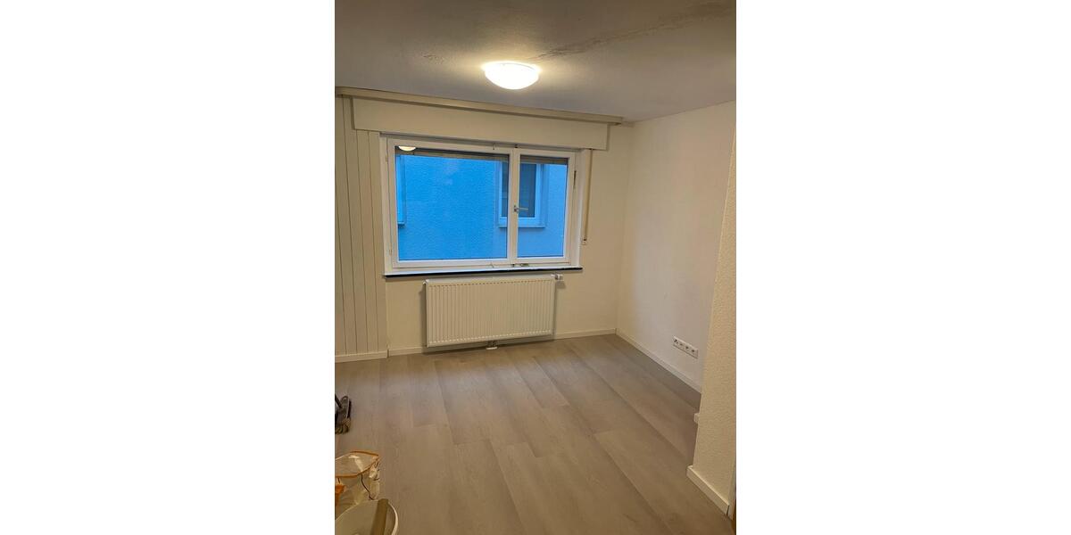 Etagenwohnung Fellbach - 4 Zimmer, 15 m&sup2;, 410&euro; | Angebot:26212061