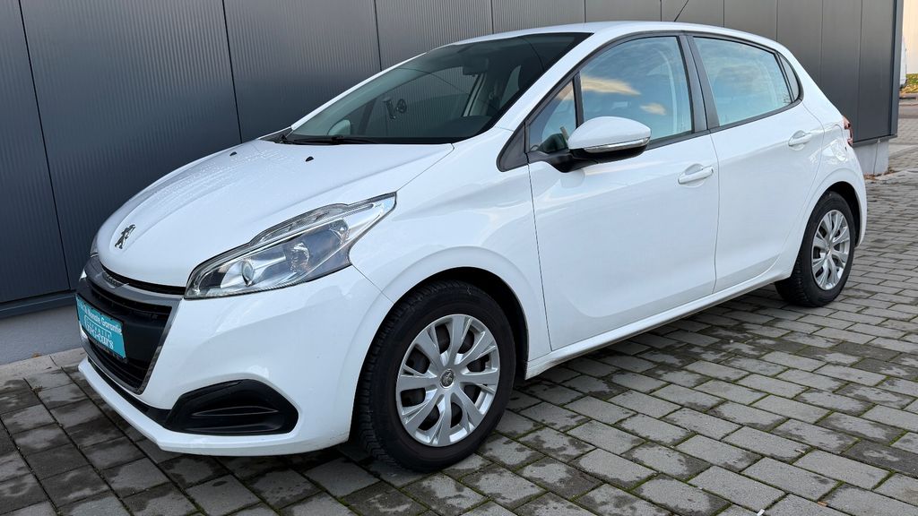 Peugeot 208 150.000 km 5.600 € Holzgerlingen 71088