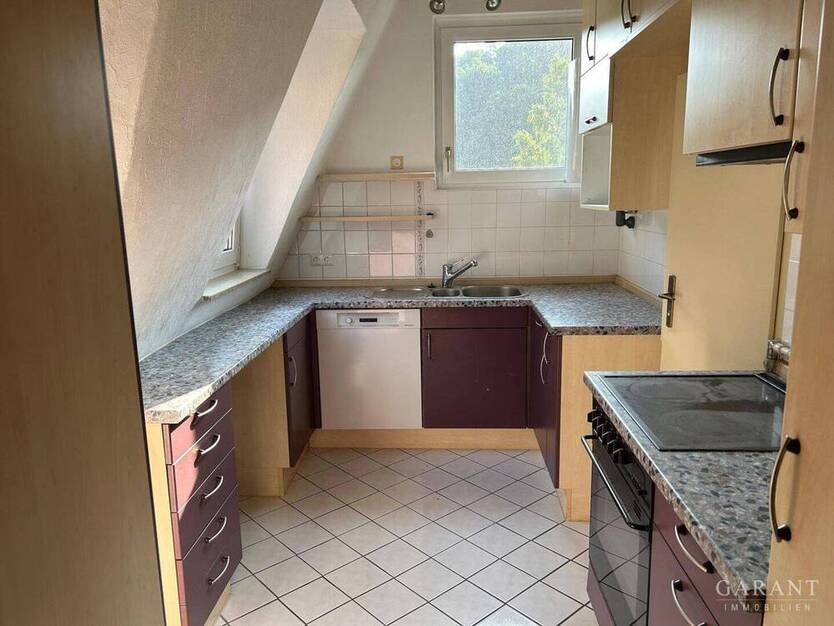 3-Zimmer-Dachgeschoss-Wohnung in Kaltental