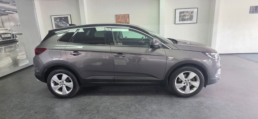 Opel Grandland (X) 64.000 km 11.990 &euro; Asperg/Ludwigsburg bei Stuttgart 71679