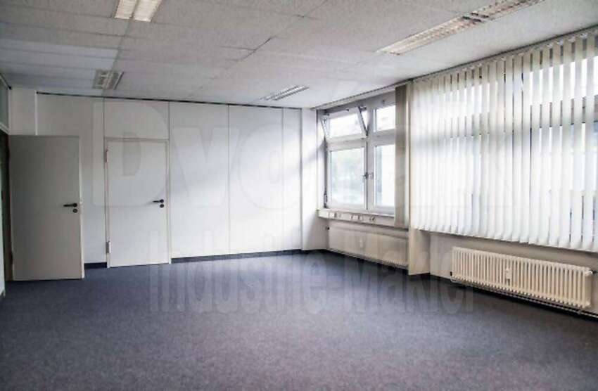 Büro in Stuttgart 325 € 30 m²