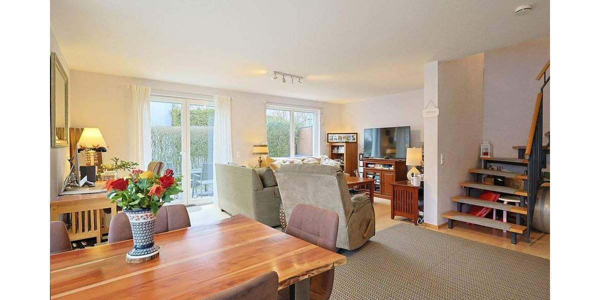 Doppelhaushälfte Böblingen Dagersheim - 5 Zimmer, 143 m&sup2;, 730.000&euro; | Angebot:25425202