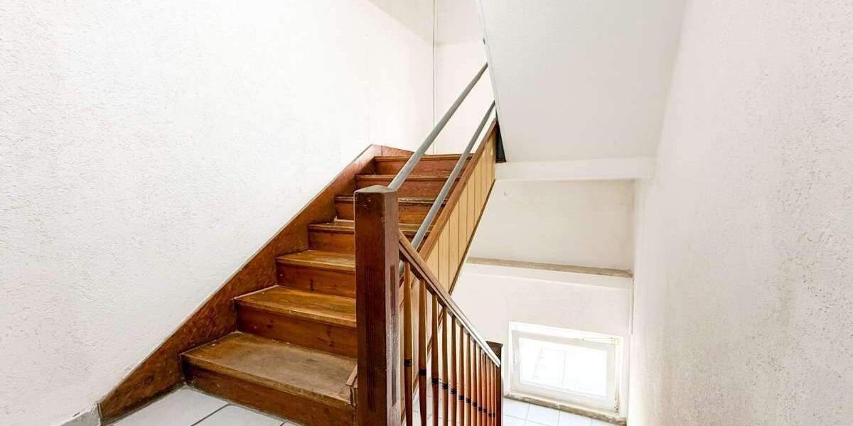 Mehrfamilienhaus, Wohnhaus Sindelfingen Maichingen - 1 Zimmer, 228 m&sup2;, 895.000&euro; | Angebot:24460303