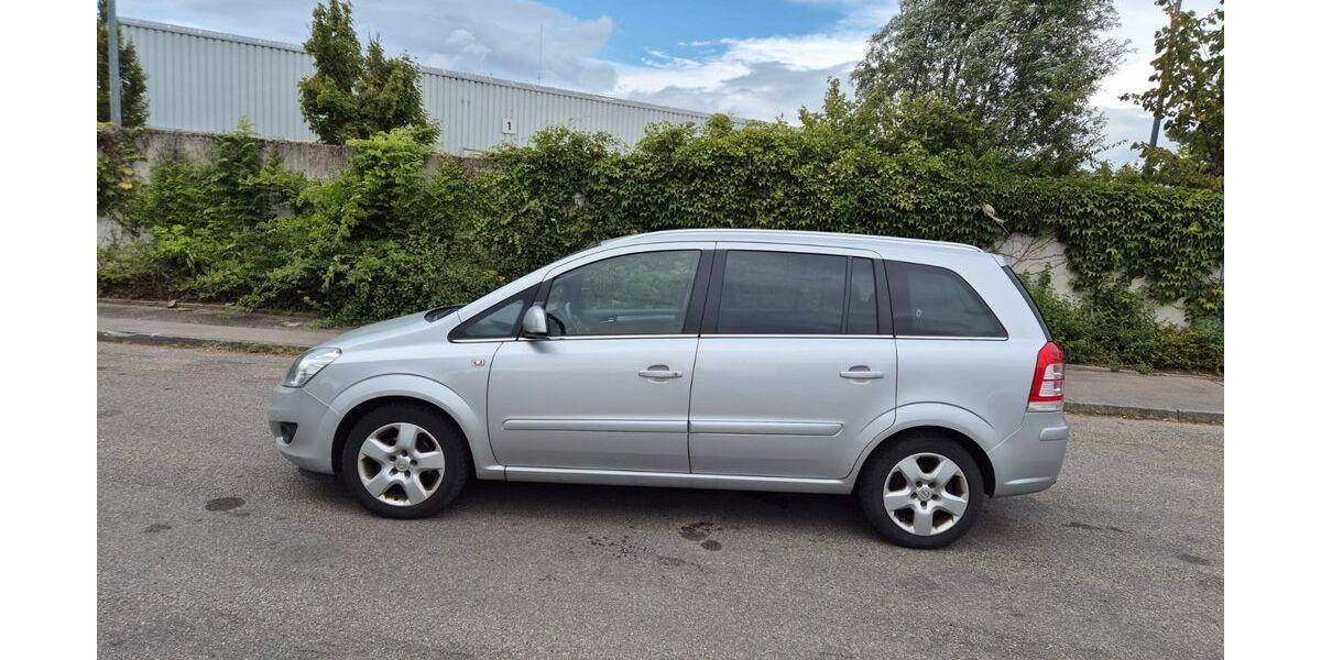 Opel Zafira 198.000 km 3.700 € möglingen 71696