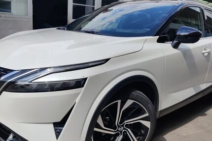 Nissan Qashqai 30.300 km 25.990 &euro; Fellbach 70734