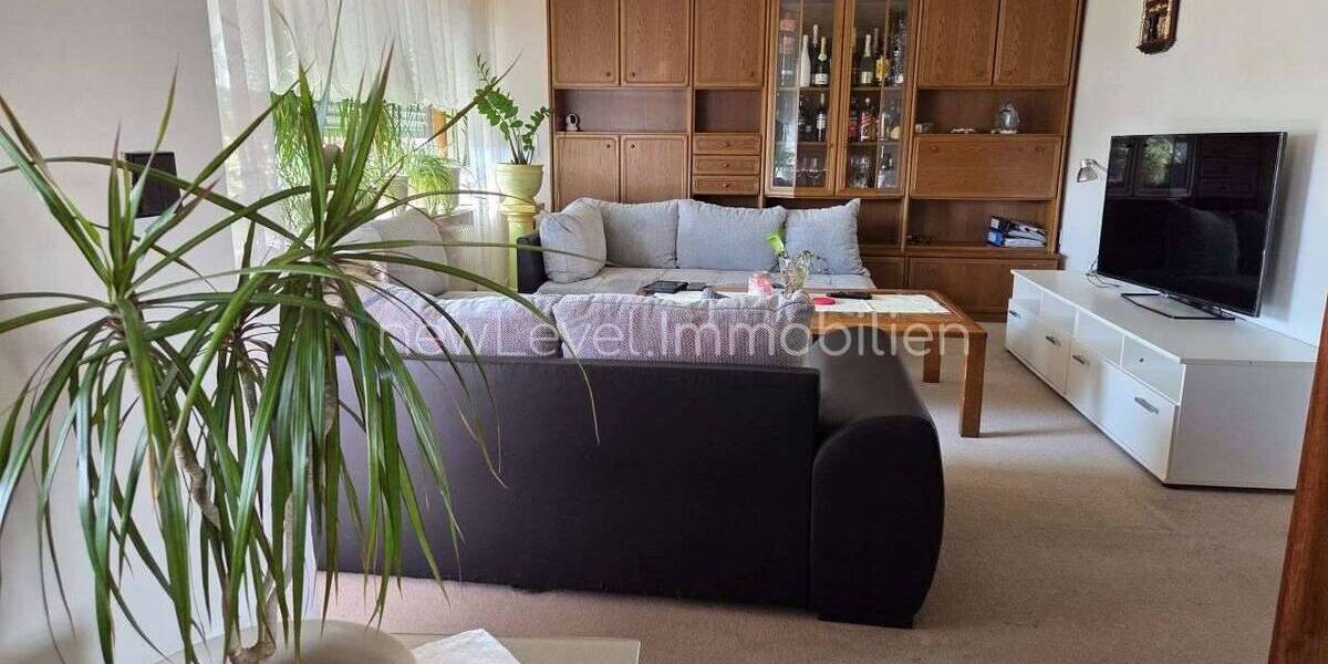 Mehrfamilienhaus, Wohnhaus Neckartenzlingen - 4 Zimmer, 92 m&sup2;, 480.000&euro; | Angebot:26187314