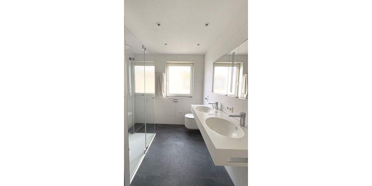 Etagenwohnung Stuttgart Zuffenhausen - 4 Zimmer, 98 m&sup2;, 490.000&euro; | Angebot:24843763