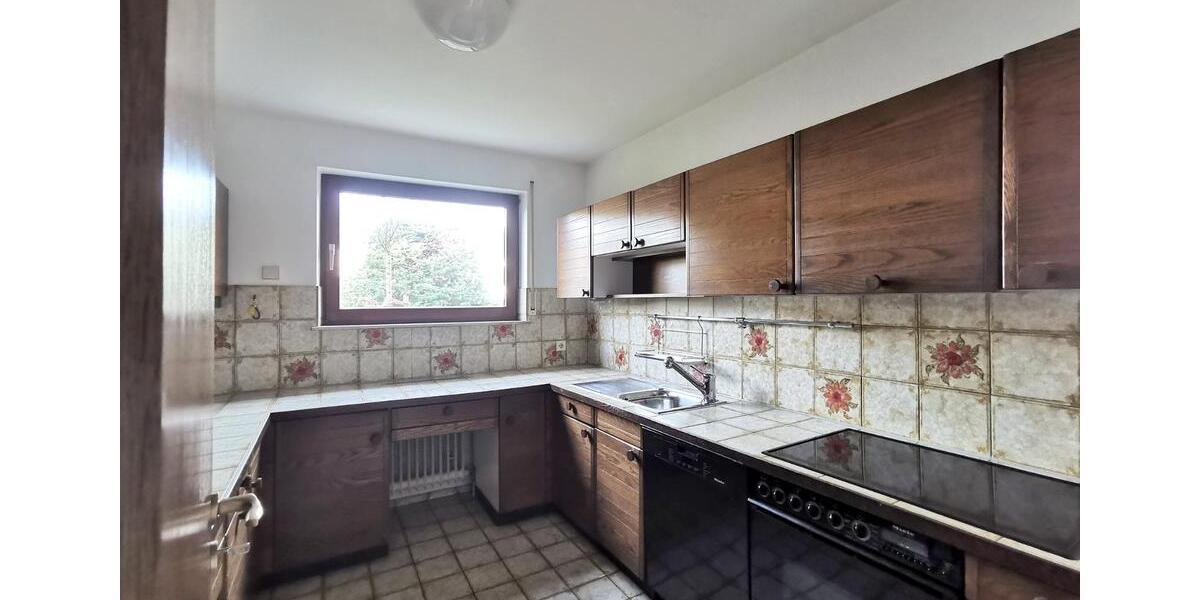 Gepflegtes Einfamilienhaus (Doppelhaus) in Stuttgart-Riedenberg 6 zimmer