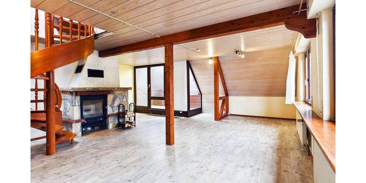 Mehrfamilienhaus, Wohnhaus Ludwigsburg Neckarweihingen - 6 Zimmer, 180 m&sup2;, 550.000&euro; | Angebot:25772242