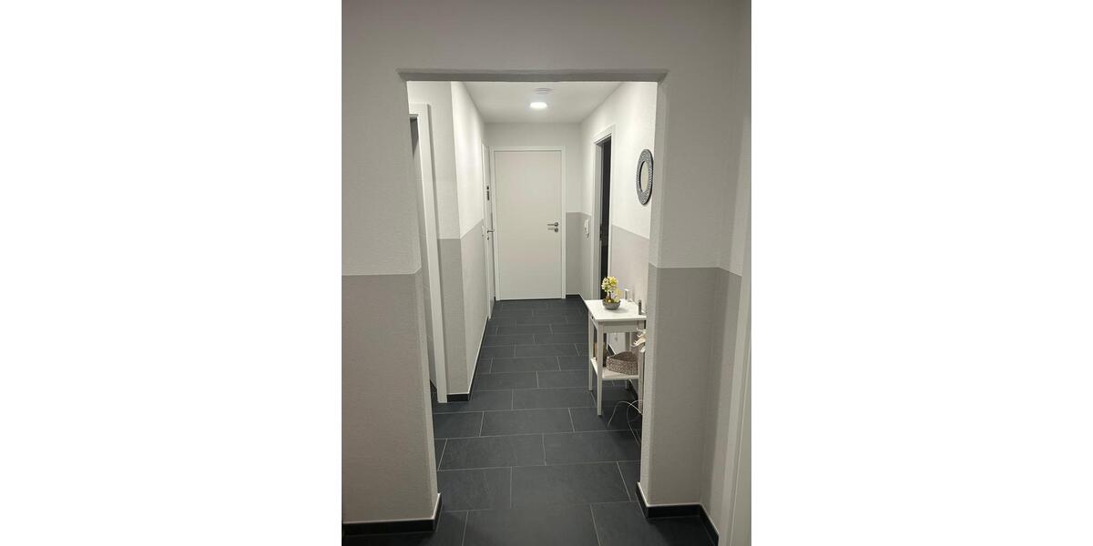 Dachgeschoßwohnung Böblingen Dagersheim - 4 Zimmer, 89 m&sup2;, 350.000&euro; | Angebot:26919967
