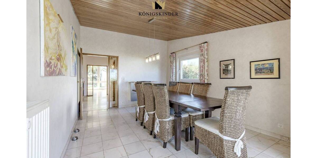 Doppelhaushälfte Leinfelden-Echterdingen Echterdingen - 8 Zimmer, 235 m&sup2;, 798.000&euro; | Angebot:26388860