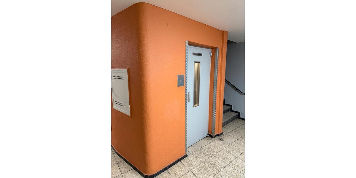 Etagenwohnung Sindelfingen Sindelfingen (Stadt) - 1 Zimmer, 27 m&sup2;, 137.000&euro; | Angebot:25725280